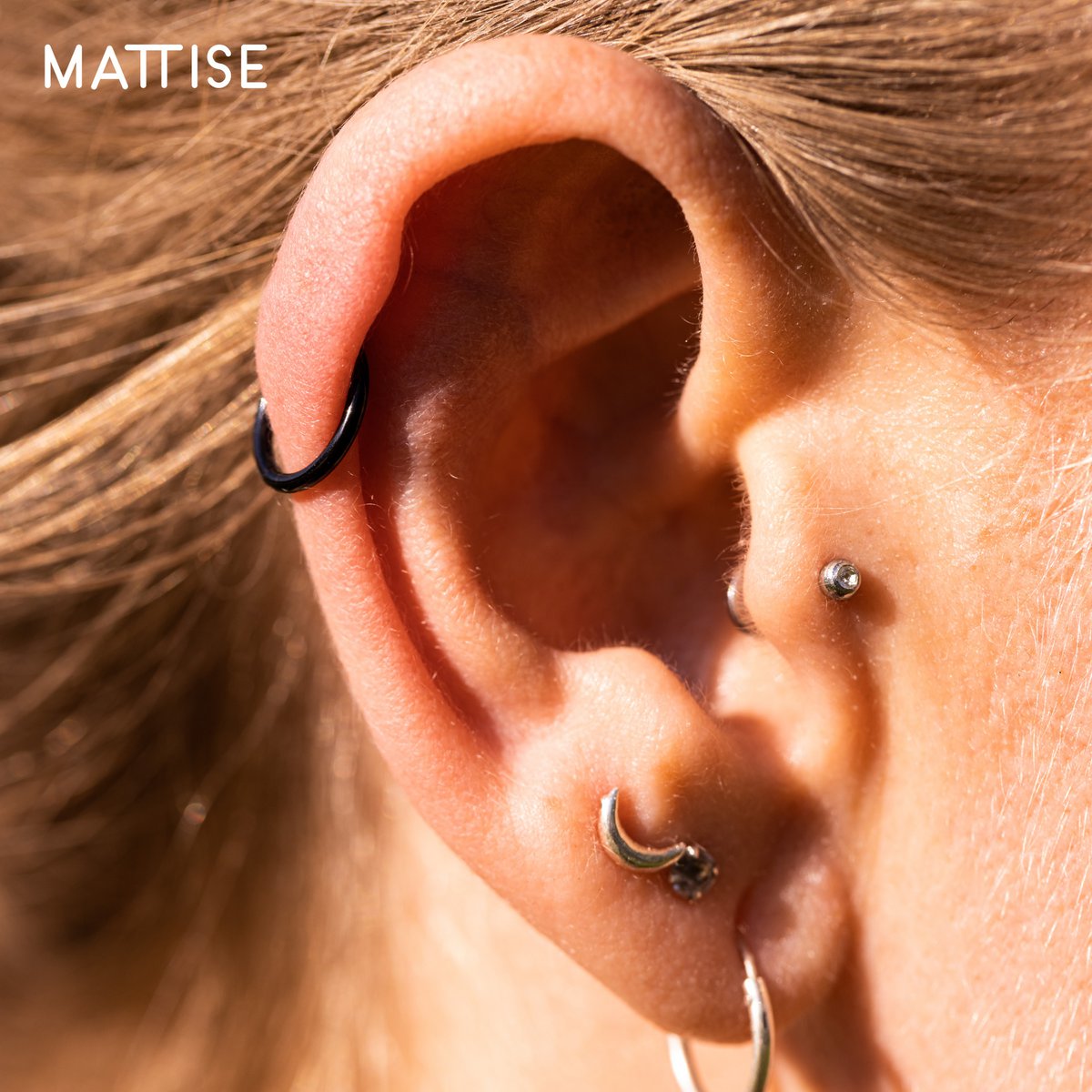 Zwarte Chirurgisch Stalen Ring Piercing — Oorbellen Ringetje Geschikt voor Helix Tragus Septum Lip Neus Wenkbrauw Piercings
