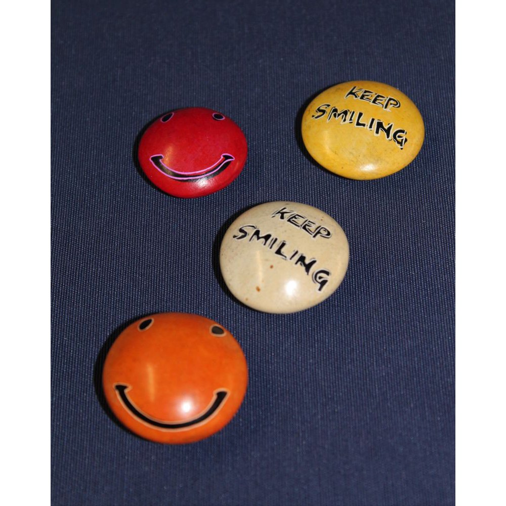 003 Keep Smiling - Speckstein