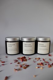 GINGER LILY, natürliche Sojawachskerze mit ätherischen Ölen