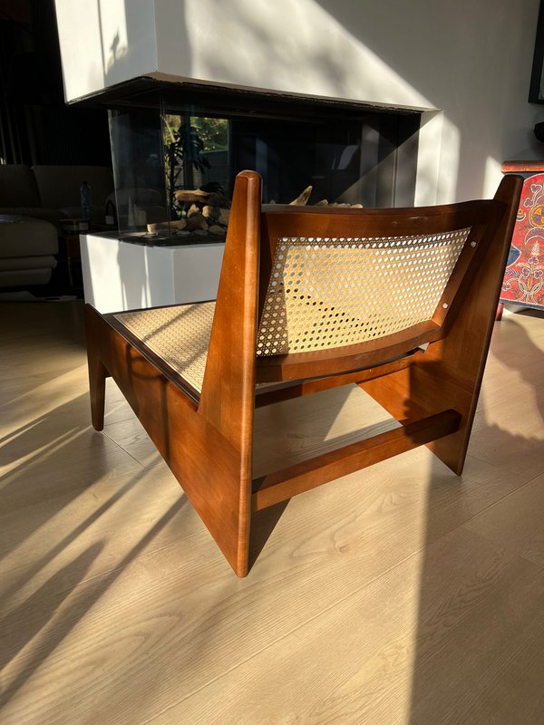 Kangaroo chair - Jeanneret style - massive wood and rattan