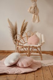 Cuscino in foglie di lino “Rosa Cipria”.