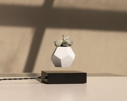 LYFE svævende plantekasse