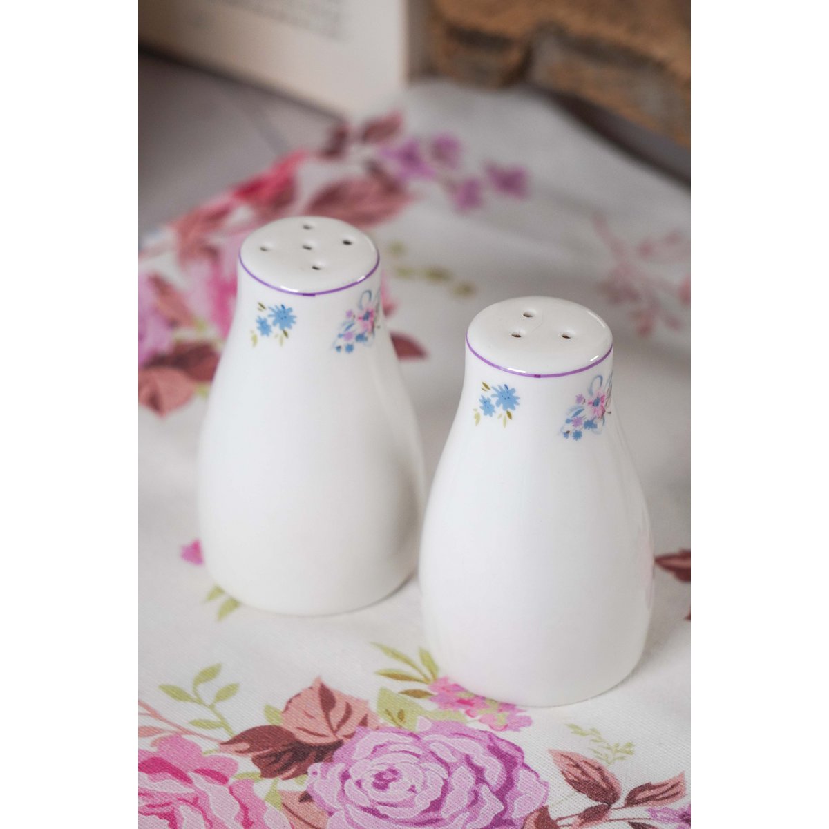 Porselein zout en peperset Flora Isabelle Rose