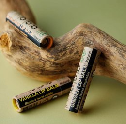 Organic Vanilla Lip Balm 15ml - One piece