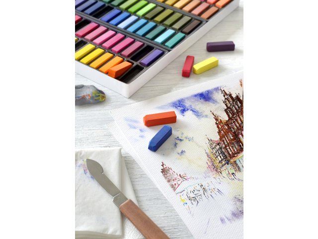 Pastelkrijt FC halve lengte etui a 24st.