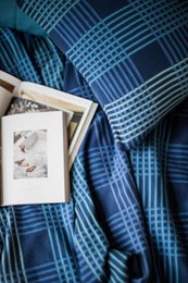 Ruth Blue Jacquard-Überwurf – weiche gebürstete Baumwolle