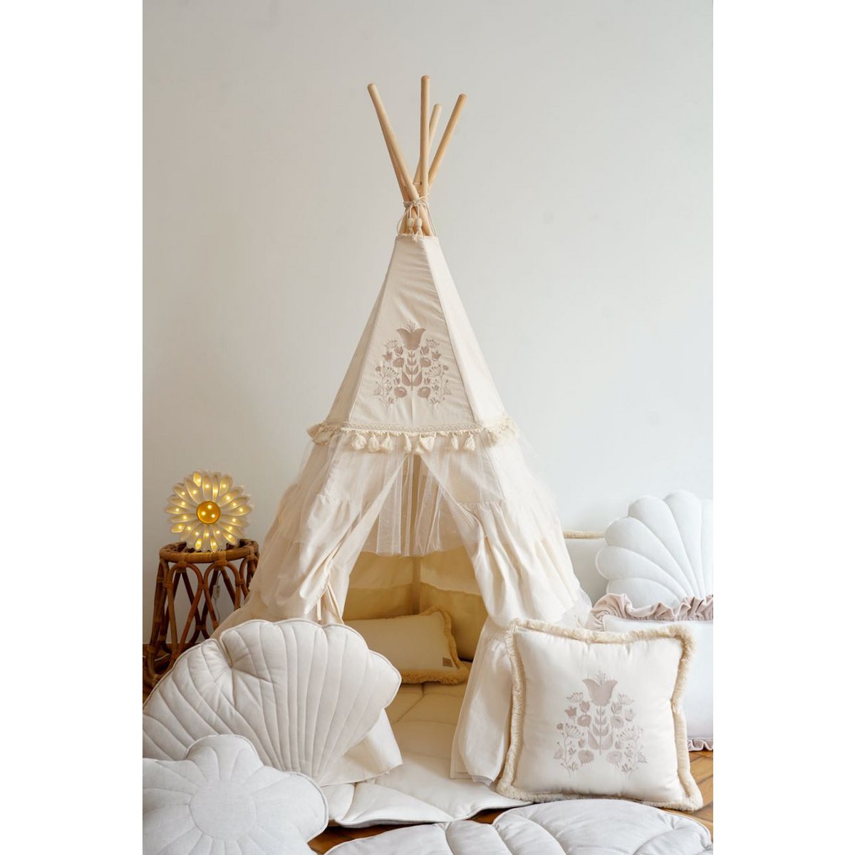 Teepee “Boho” con volant e set tappetino