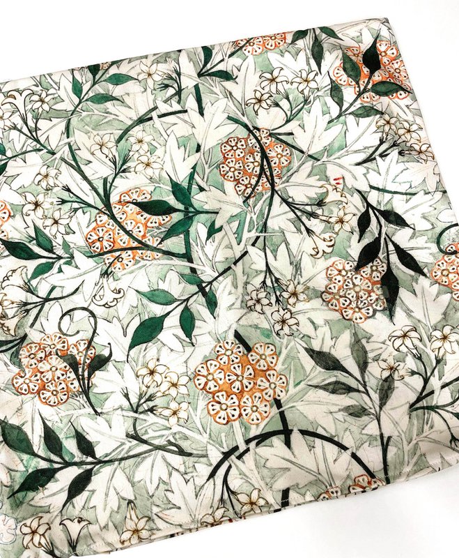 Jasmine blomsterpudebetræk med William Morris designmønster | WIM009