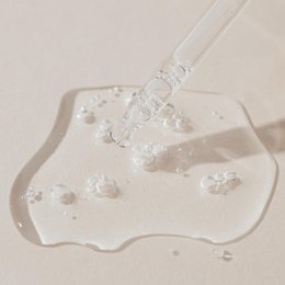 Hyaluron Serum mit Ginseng