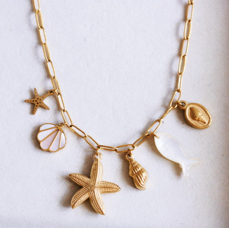 Collar con dijes 'Tesoros del Mar'