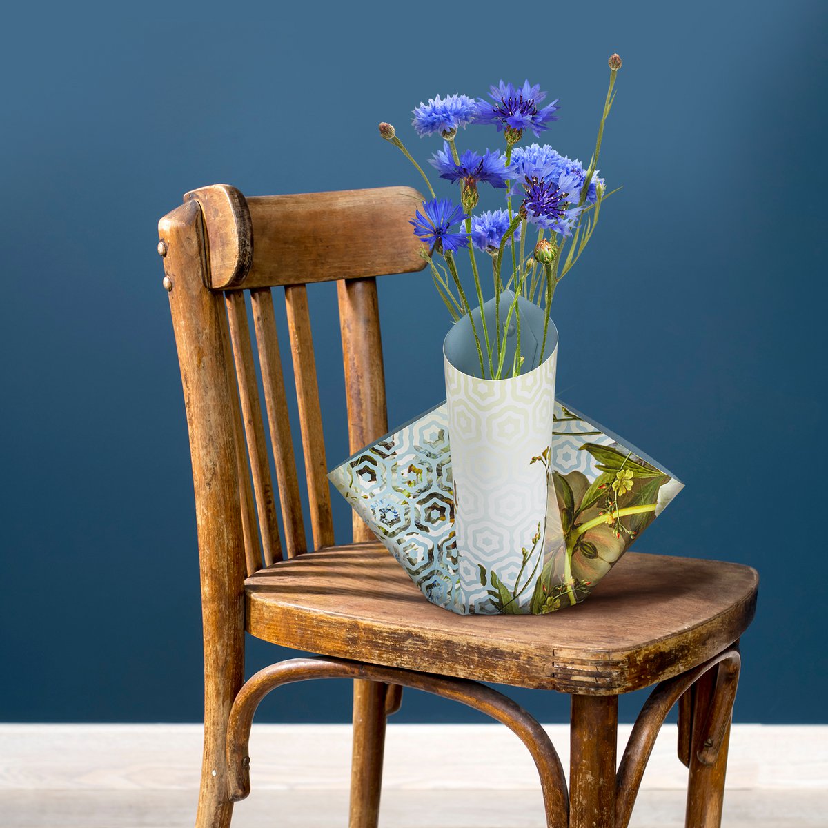 Tischvase Stone Paper 'Blau'