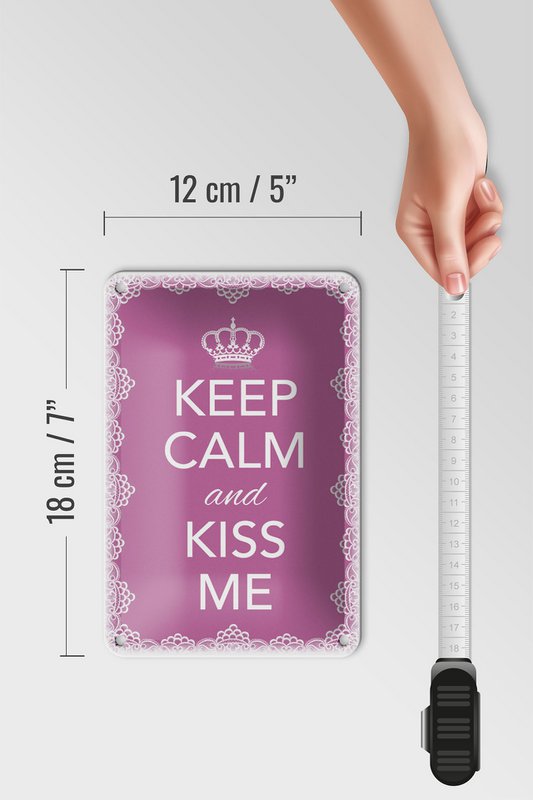 Tin sign saying 12x18cm Keep Calm and kiss me crown decoration