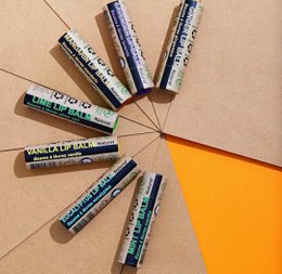 Organic Tangerine Lip Balm 15ml - One piece