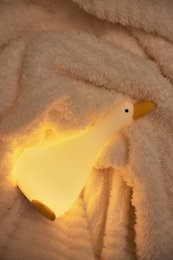 Night light goose with 3 positions and 30 minutes timer