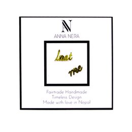 Fairtrade handmade earrings with the text 'Laat me' in a cursive font, made with love in Nepal.