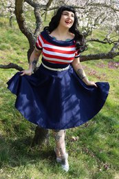 EU Stock Darlene Retro Swing Dress in Navy med røde og hvide striber