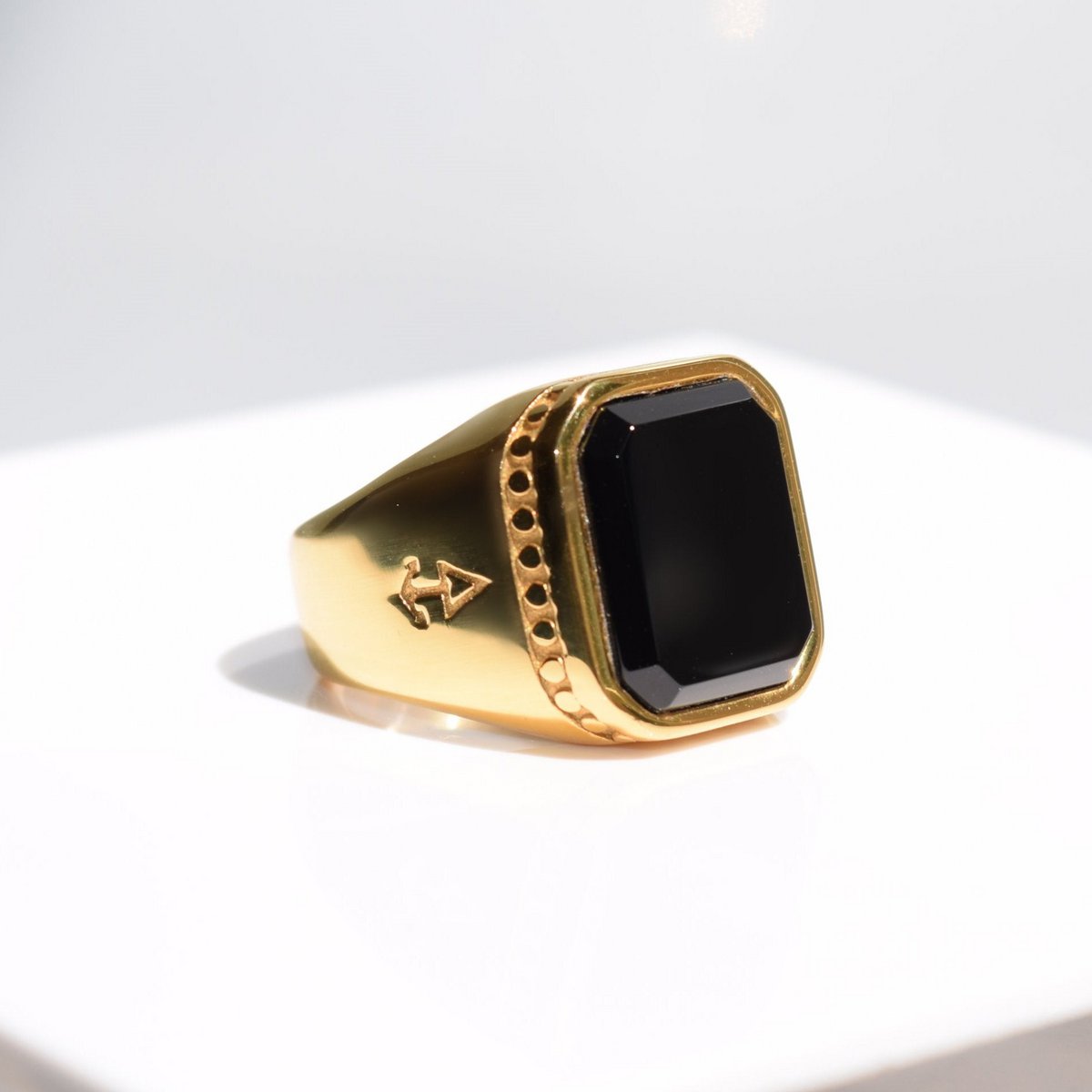 Ring ZEUS
