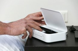 Compact UV sterilizer for small everyday objects - CLIMSOM Pur