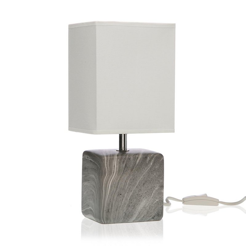 TISCHLAMPE AUS SCHWARZER KERAMIK
