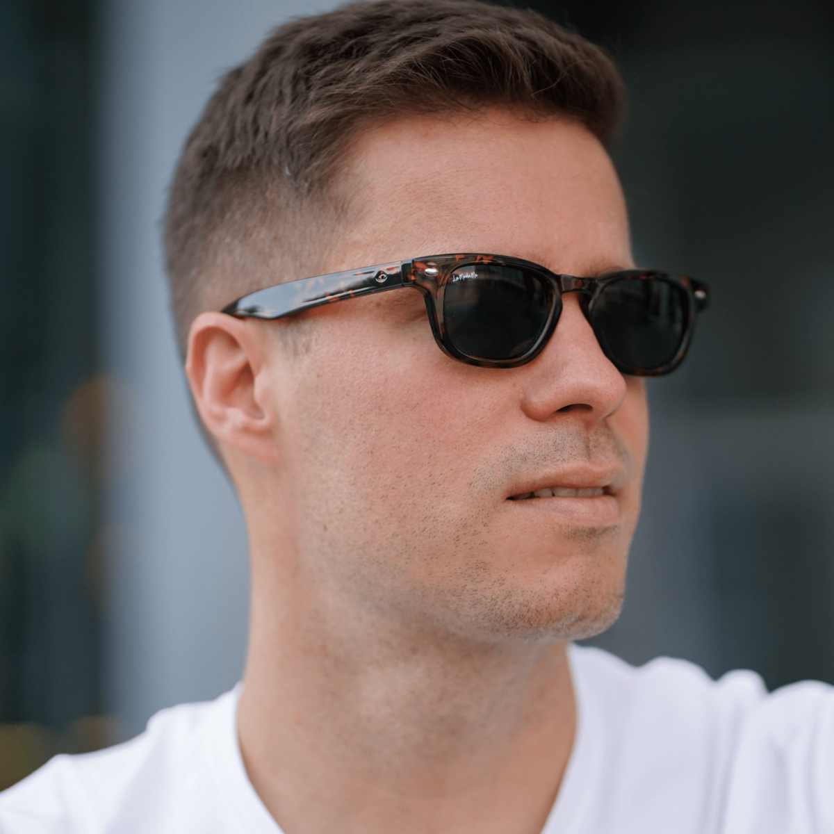 Roland Elegance Eyewear - realizzato in plastica oceanica riciclata per un look lussuoso