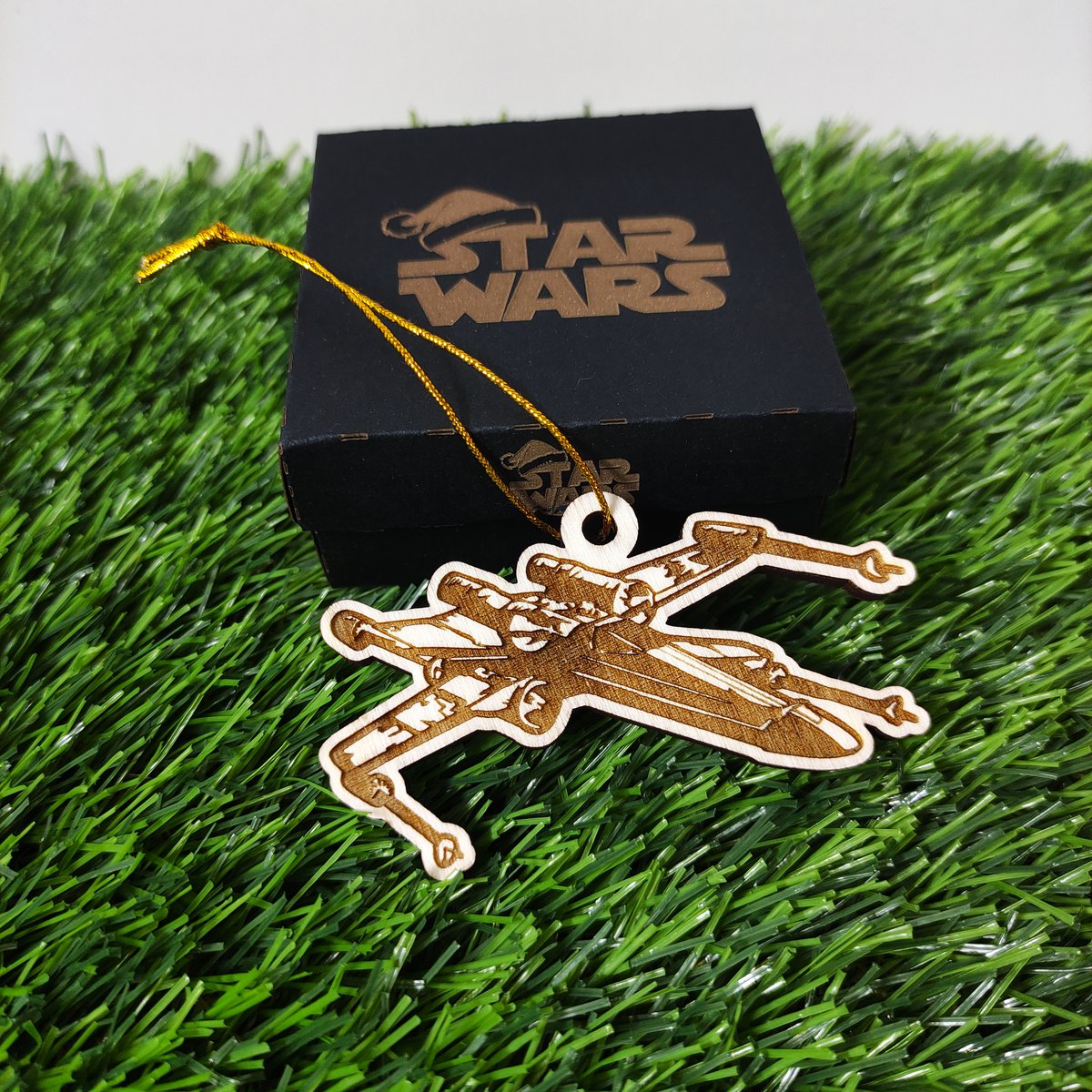 Zestaw 6 drewnianych ozdób choinkowych Star Wars, prezent dla nerdów i maniaków, ozdoby choinkowe, wystrój domu, ekologiczne dekoracje świąteczne, statki kosmiczne