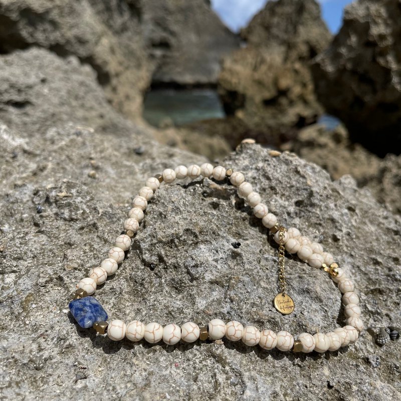Gaia necklace