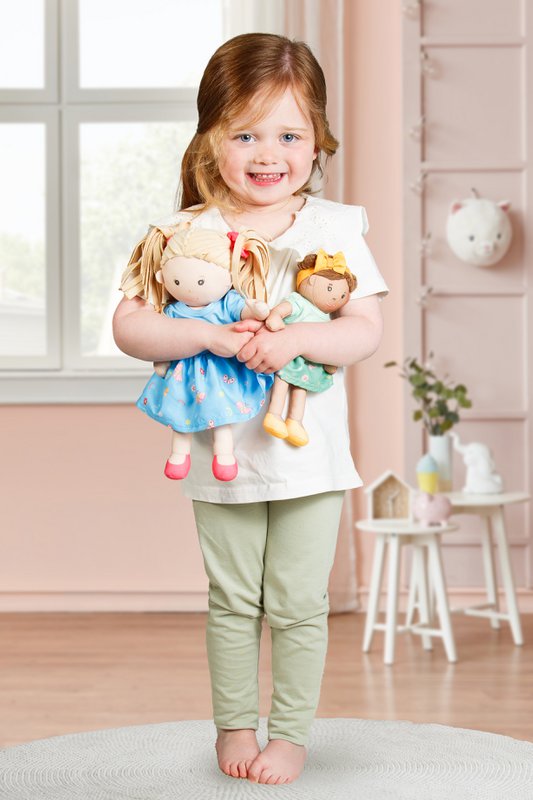 Stof Doll '' Nela '' med kjole til at sætte på og tage af, 32 cm