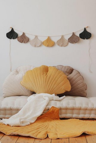 „Herbst Vibes“ Girlande mit Ginkgoblättern