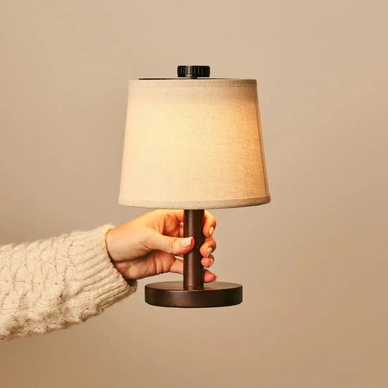 Rover dunkelbraune wiederaufladbare Holzlampe