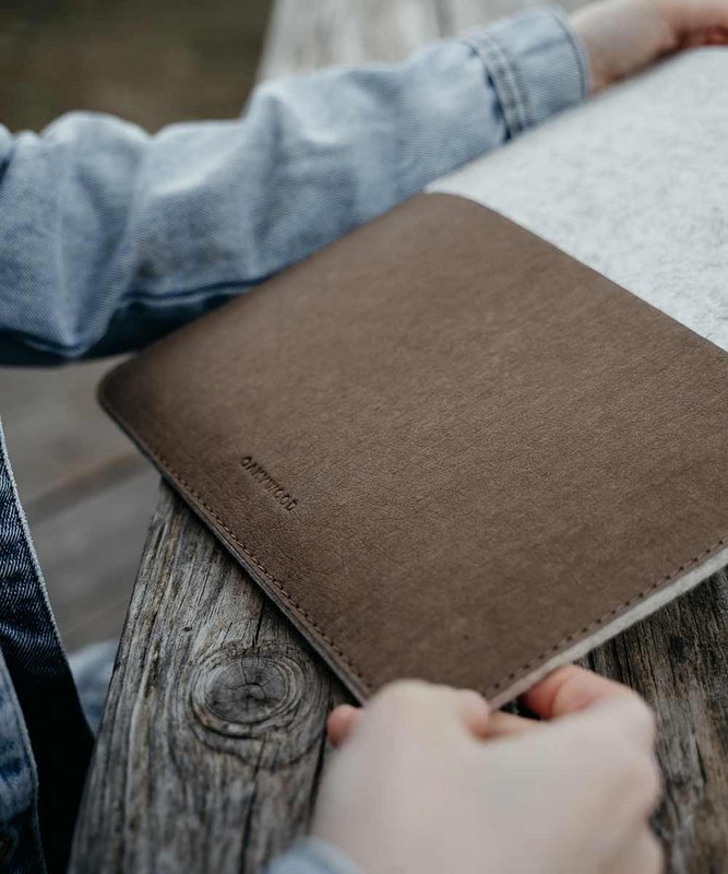 Felt & Washpapa MacBook Sleeve