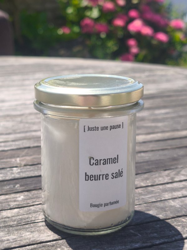 Bougie coulée monoï