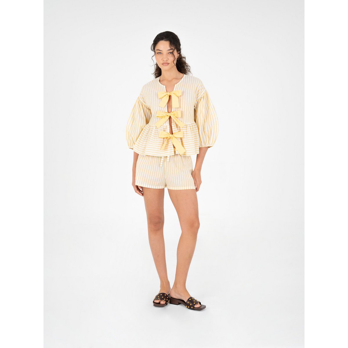 Gelb gestreiftes Spirit-Top