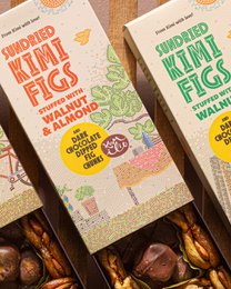KUMILIO Premium Kími fig GIFT BOX filled with Nuts & dark Chocolate dipped 180g