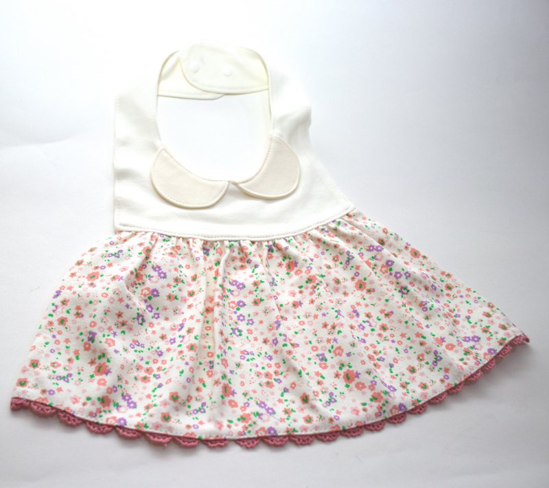 Bib in the shape of a little dress - Olivia