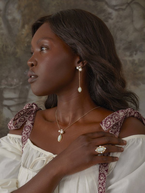 Lilith Green Cameo ketting met parels