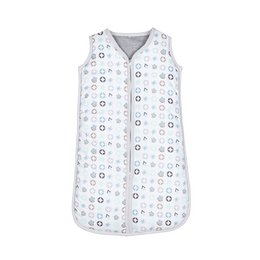 Cozy winter sleeping bag featuring an owl family design, perfect for cold weather camping or sleepovers. Made of soft, insulating material to keep you warm.