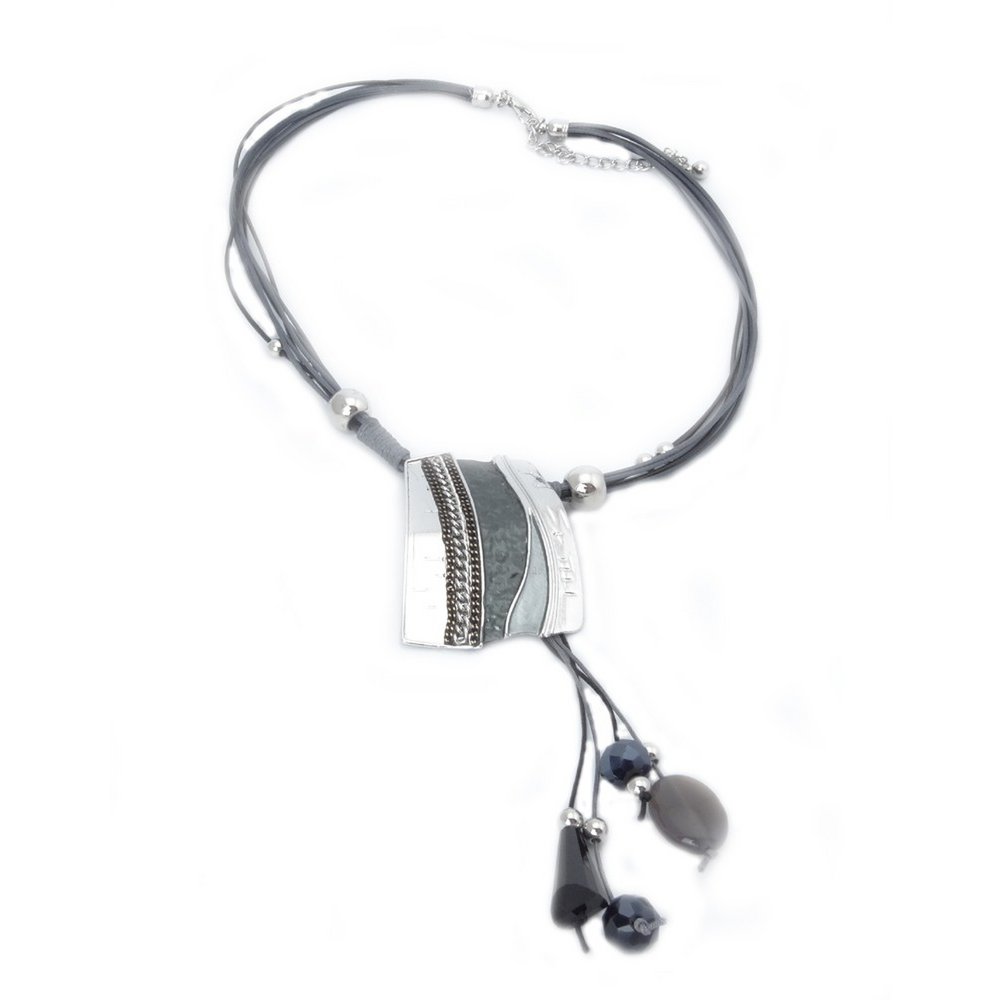 Necklace with 8 cords in gray and black
