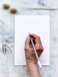 A5 Art card | Gloriosa 'scarlet'