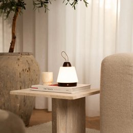 Liv Mørkebrun Genopladelig Lampe