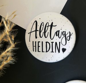 Großer Magnet für Pinnwand oder Kühlschrank "Alltagsheldin"