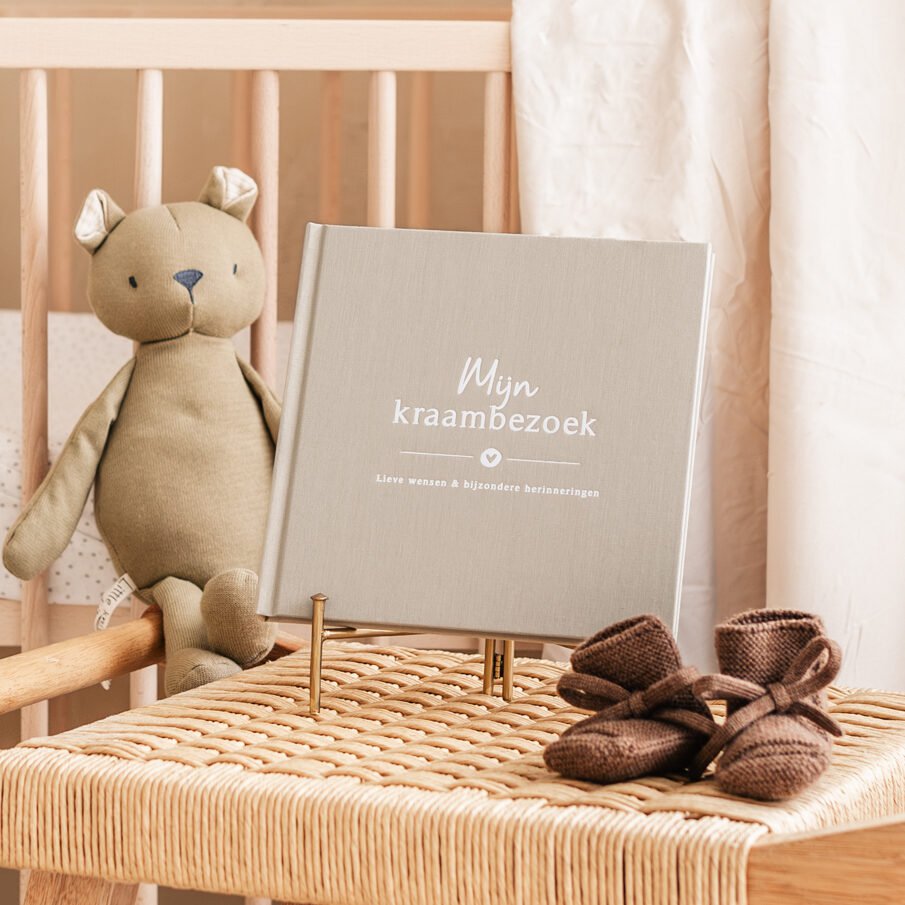 Fyllbooks My maternity visit book - Linen Taupe