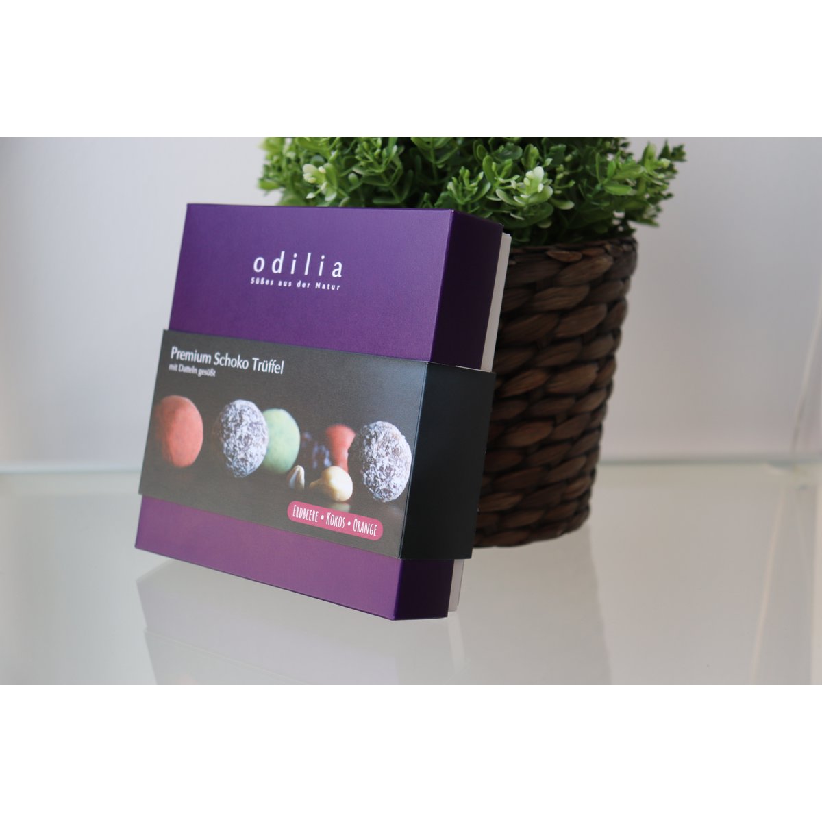 Luxury box Premium Organic Chocolate Truffles 135g