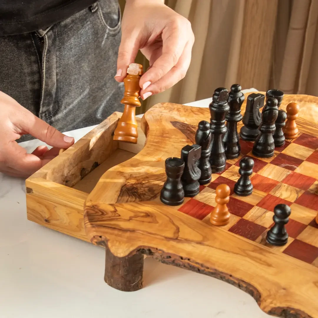 Juego de ajedrez rústico de madera de olivo con almacenamiento – Juego de mesa hecho a mano