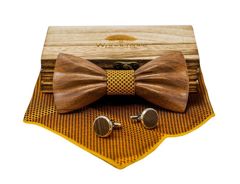 Mosca in legno "Cuore" Scuro