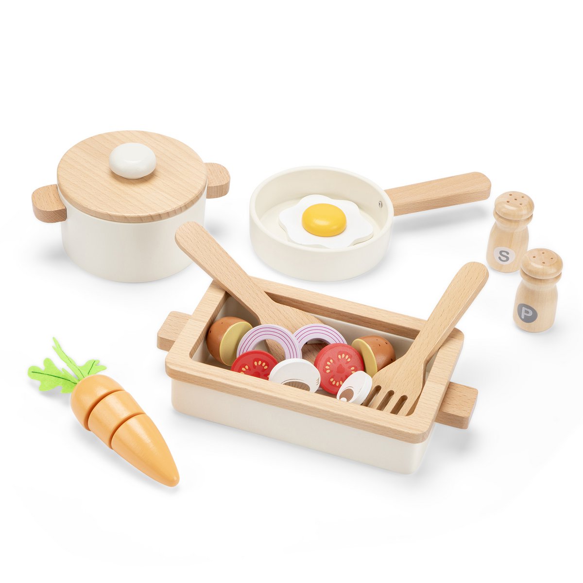 Houten pannenset met ovenschotel en groenten