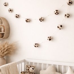 Luna -Leena Garland Pom Pom Leopard - L 2m - 100% weiche Wolle - handgefertigt in Nepal