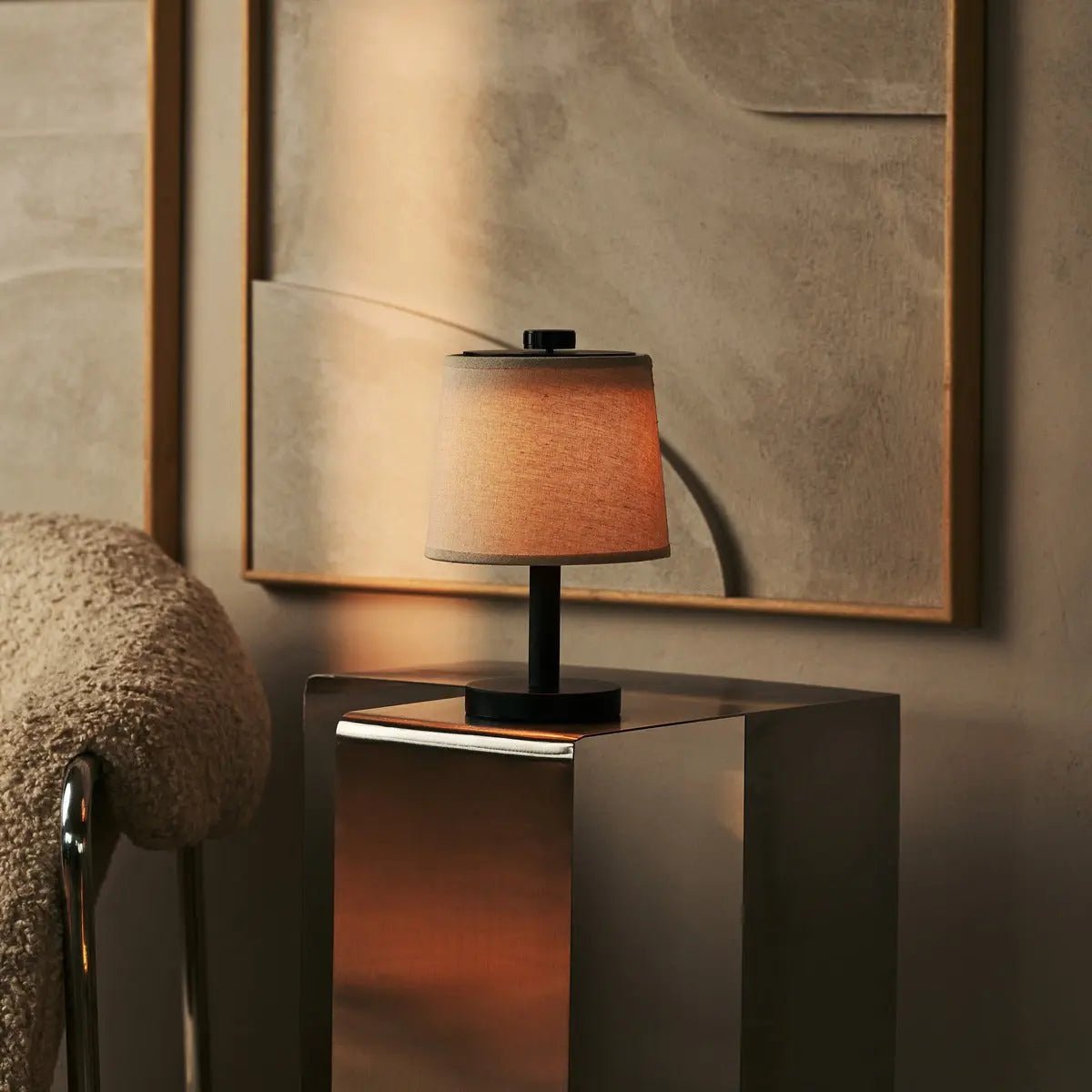 Lampe rechargeable en bois noir Rover
