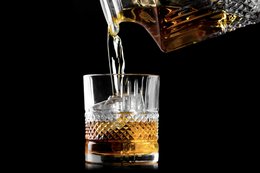 Whiskey Decanter Set Superior In Gift Box