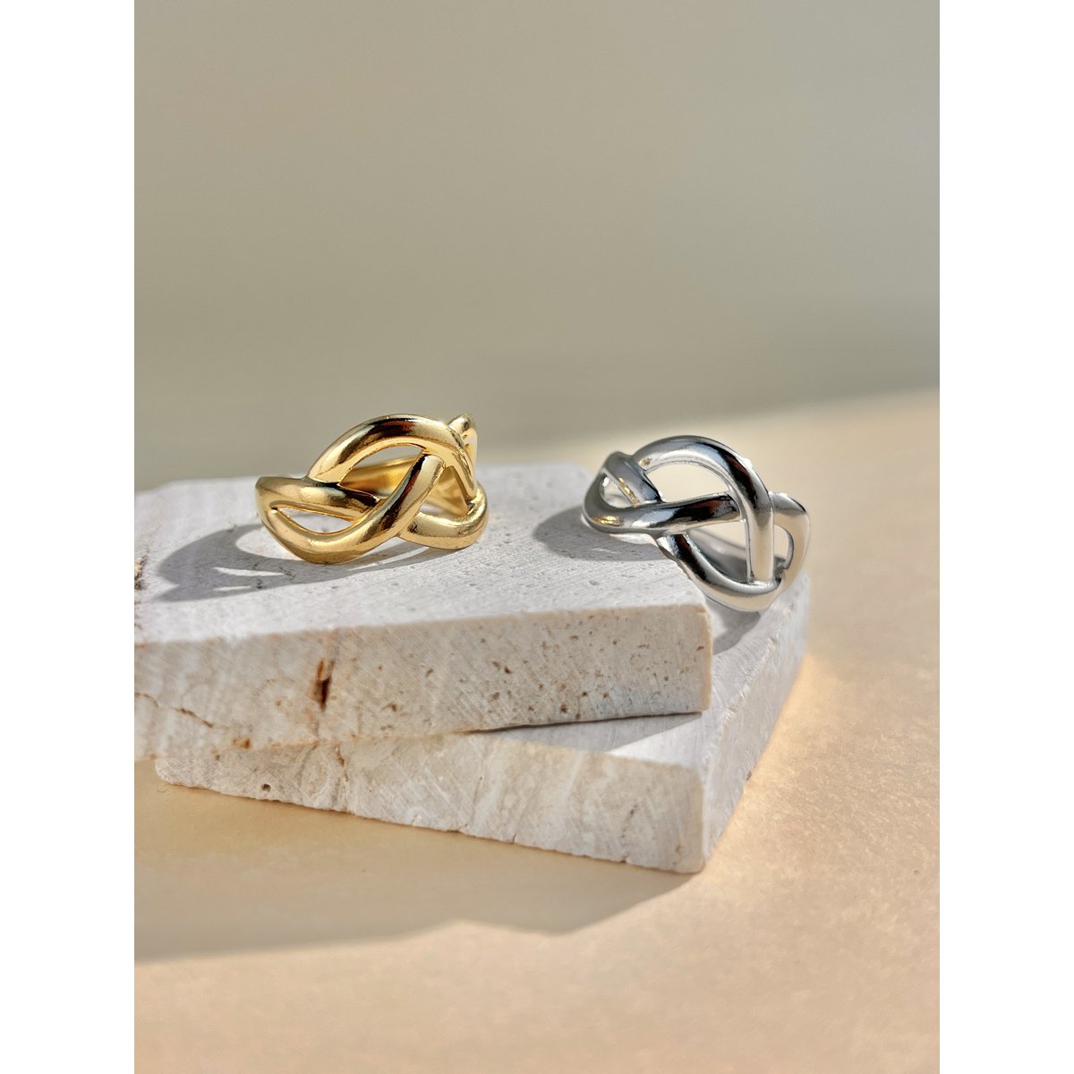 Moderne designerring verstelbaar staal verstelbaar