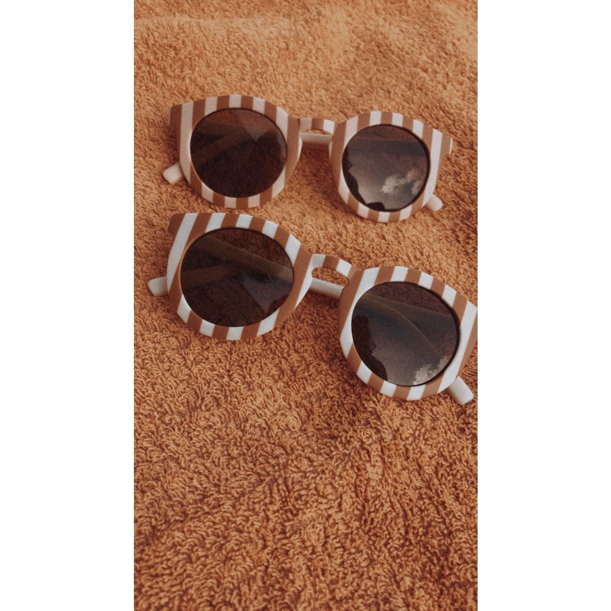 Kinderzonnebril Streep | Kids Sunglasses | White-Orange | Pink-Orange